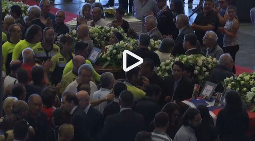 funerale vittime crollo genova video