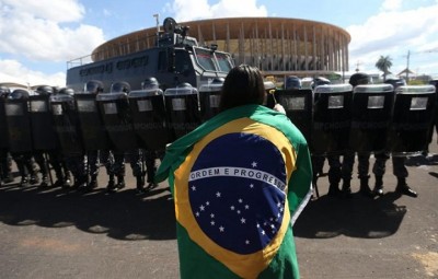 brasile-bandiera-mondiali2014