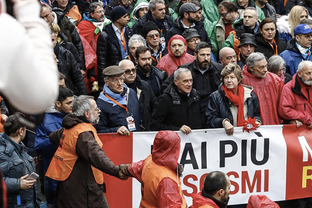 20180224 manifestazione antifascista roma c ansa